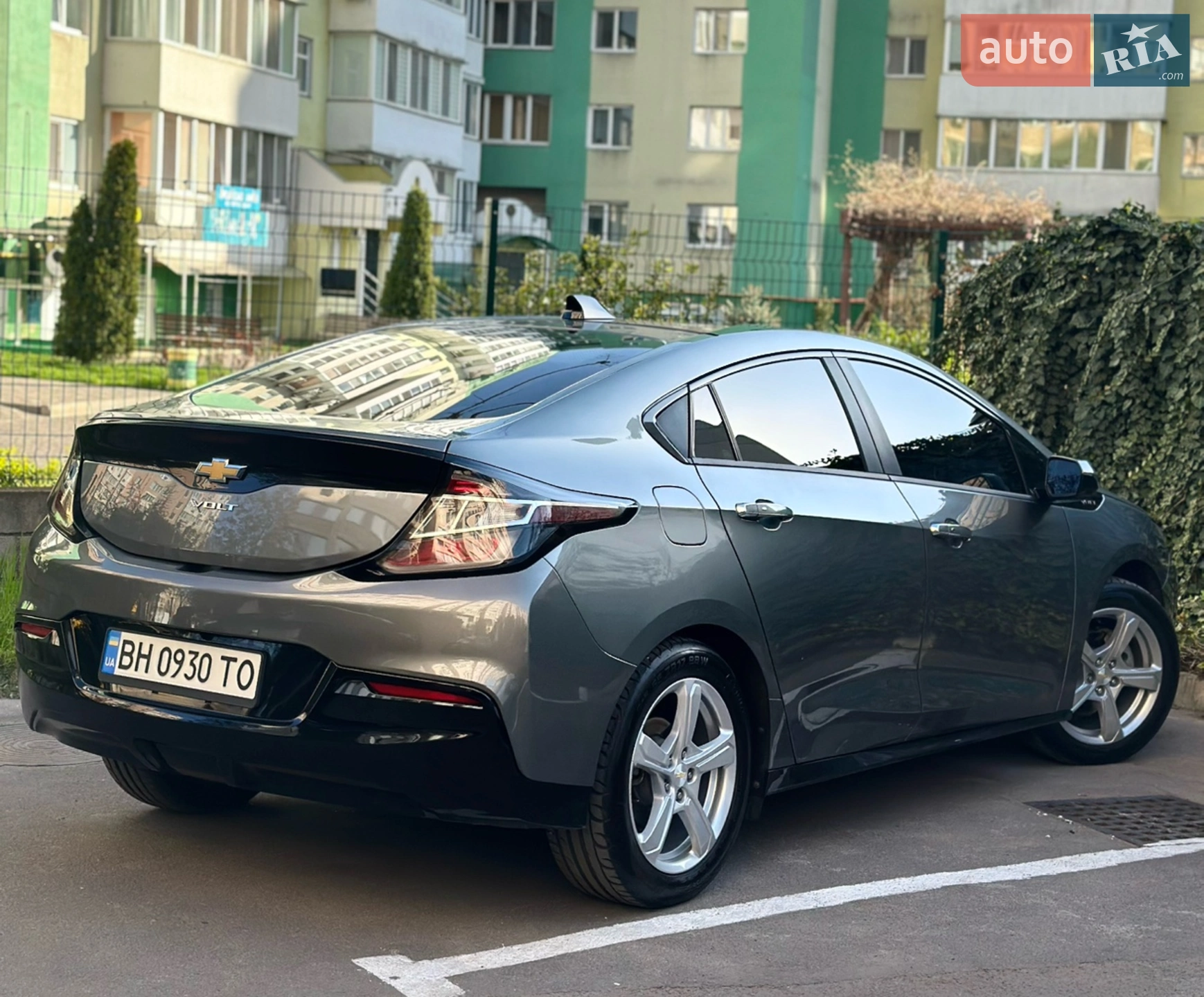 2016 Chevrolet Volt - мініатюра 2