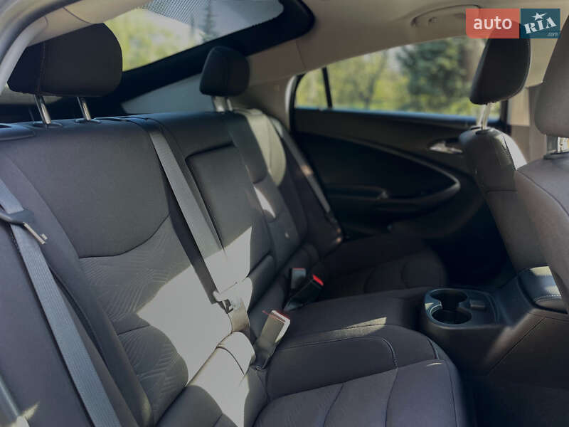 Хэтчбек Chevrolet Volt 2019 в Николаеве