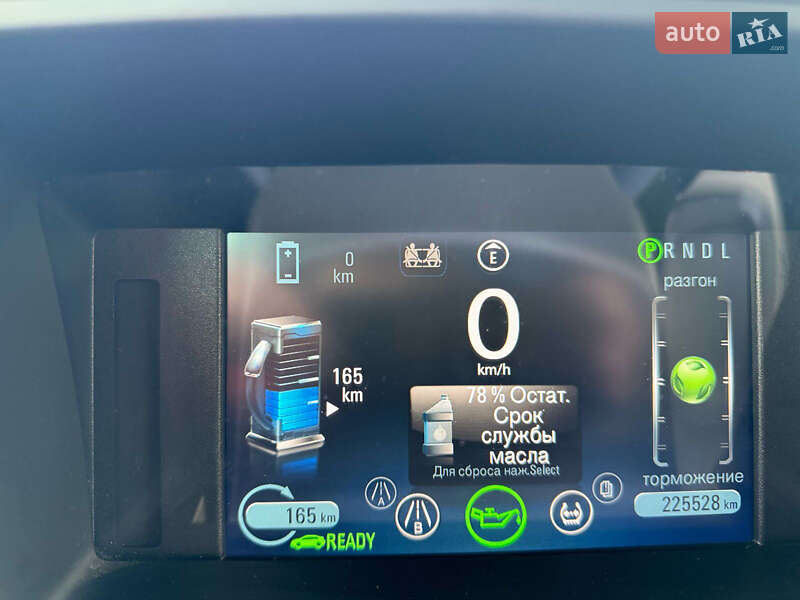 Хэтчбек Chevrolet Volt 2012 в Днепре