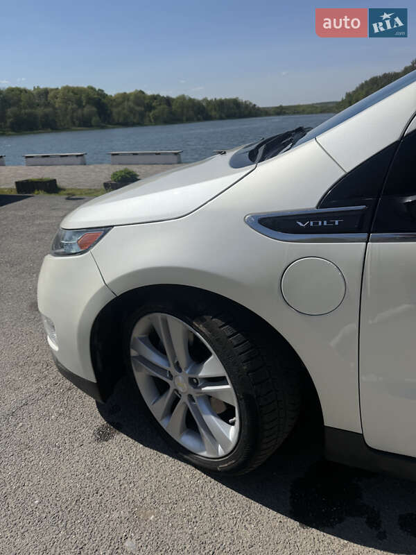 Хетчбек Chevrolet Volt 2013 в Івано-Франківську