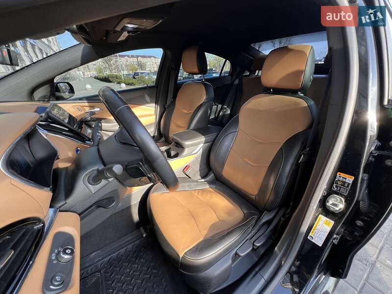 Хетчбек Chevrolet Volt 2016 в Харкові