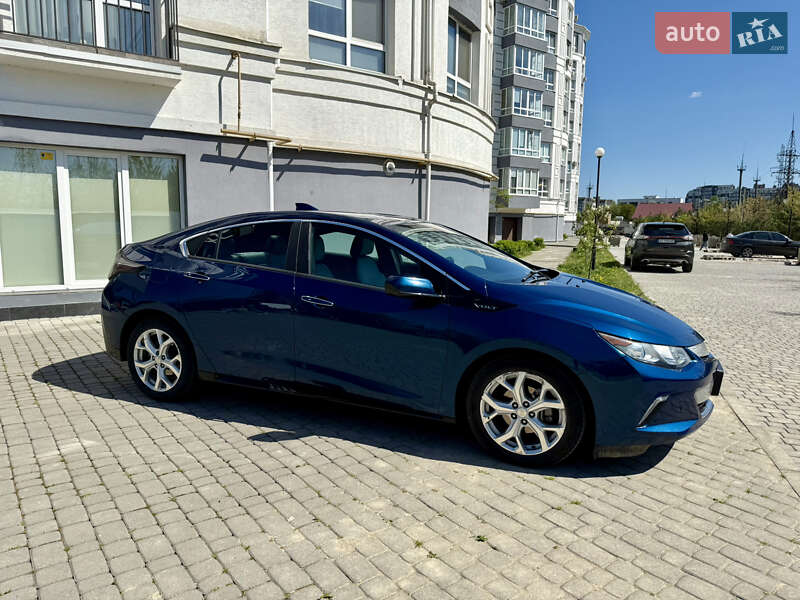 Хэтчбек Chevrolet Volt 2019 в Ивано-Франковске