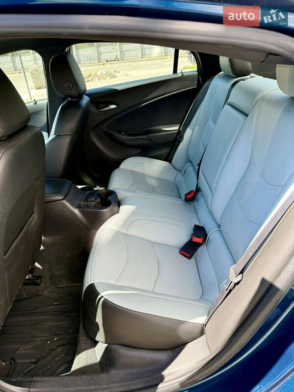 Хэтчбек Chevrolet Volt 2019 в Ивано-Франковске