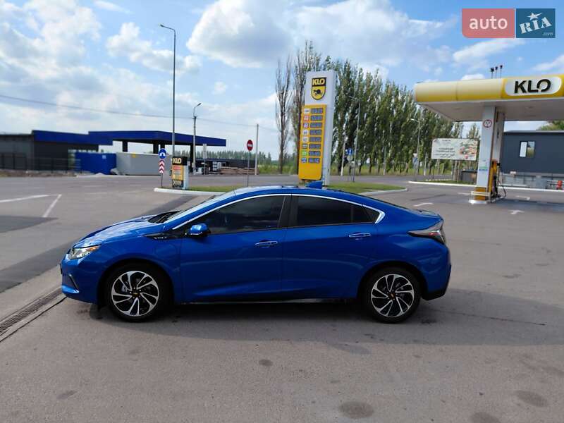 Хэтчбек Chevrolet Volt 2018 в Василькове