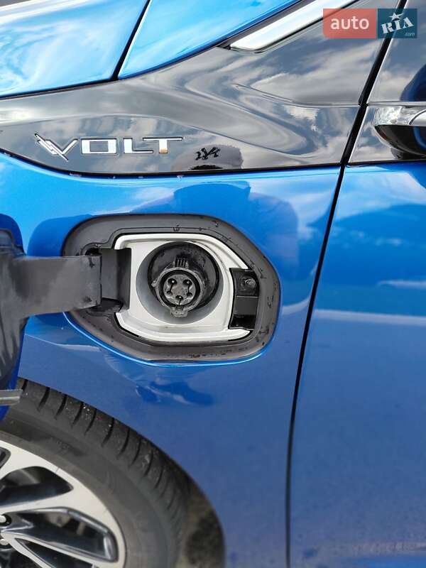 Хэтчбек Chevrolet Volt 2018 в Василькове