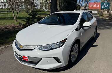 Хэтчбек Chevrolet Volt 2017 в Киеве