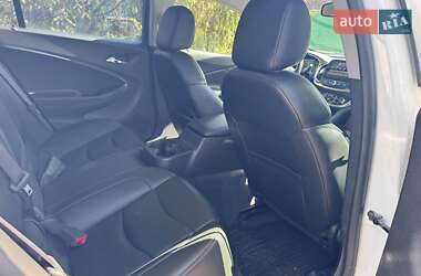 Хэтчбек Chevrolet Volt 2017 в 