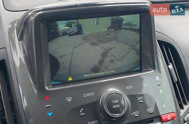 Хэтчбек Chevrolet Volt 2014 в 