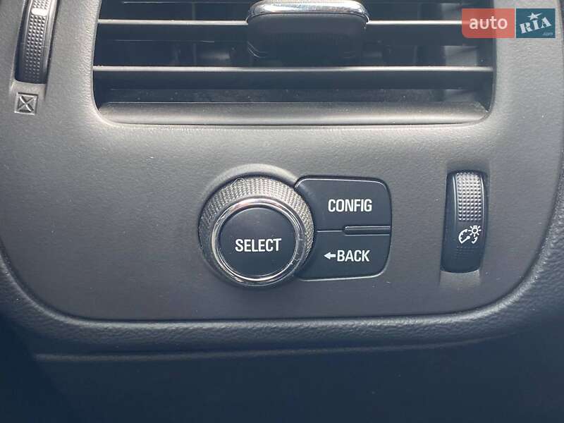 Хэтчбек Chevrolet Volt 2014 в Киеве