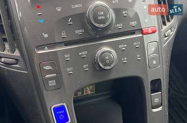 Хэтчбек Chevrolet Volt 2014 в 