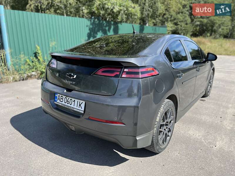 Хэтчбек Chevrolet Volt 2012 в Виннице