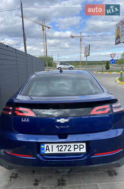 Хэтчбек Chevrolet Volt 2012 в 