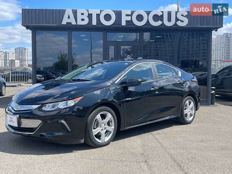 Хэтчбек Chevrolet Volt 2018 в Киеве