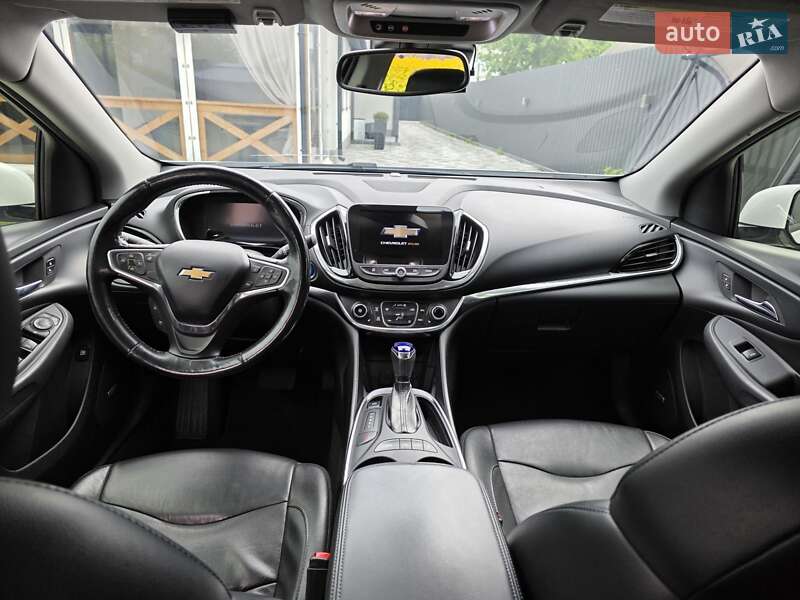 Хетчбек Chevrolet Volt 2017 в Києві