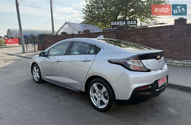 Хэтчбек Chevrolet Volt 2016 в 