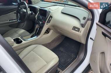 Хетчбек Chevrolet Volt 2013 в 