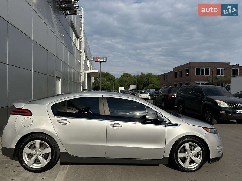 Хетчбек Chevrolet Volt 2014 в Дніпрі фото 8 Хетчбек Chevrolet Volt 2014 в Дніпрі