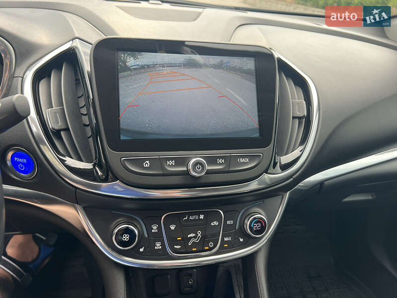 Хэтчбек Chevrolet Volt 2015 в Запорожье