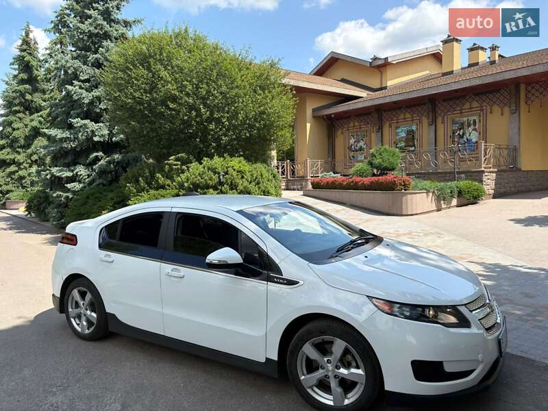 Хетчбек Chevrolet Volt 2015 в Полтаві фото 2 Хетчбек Chevrolet Volt 2015 в Полтаві