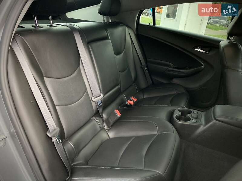 Хетчбек Chevrolet Volt 2018 в Києві