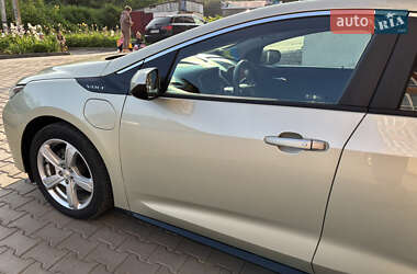 Хетчбек Chevrolet Volt 2016 в 