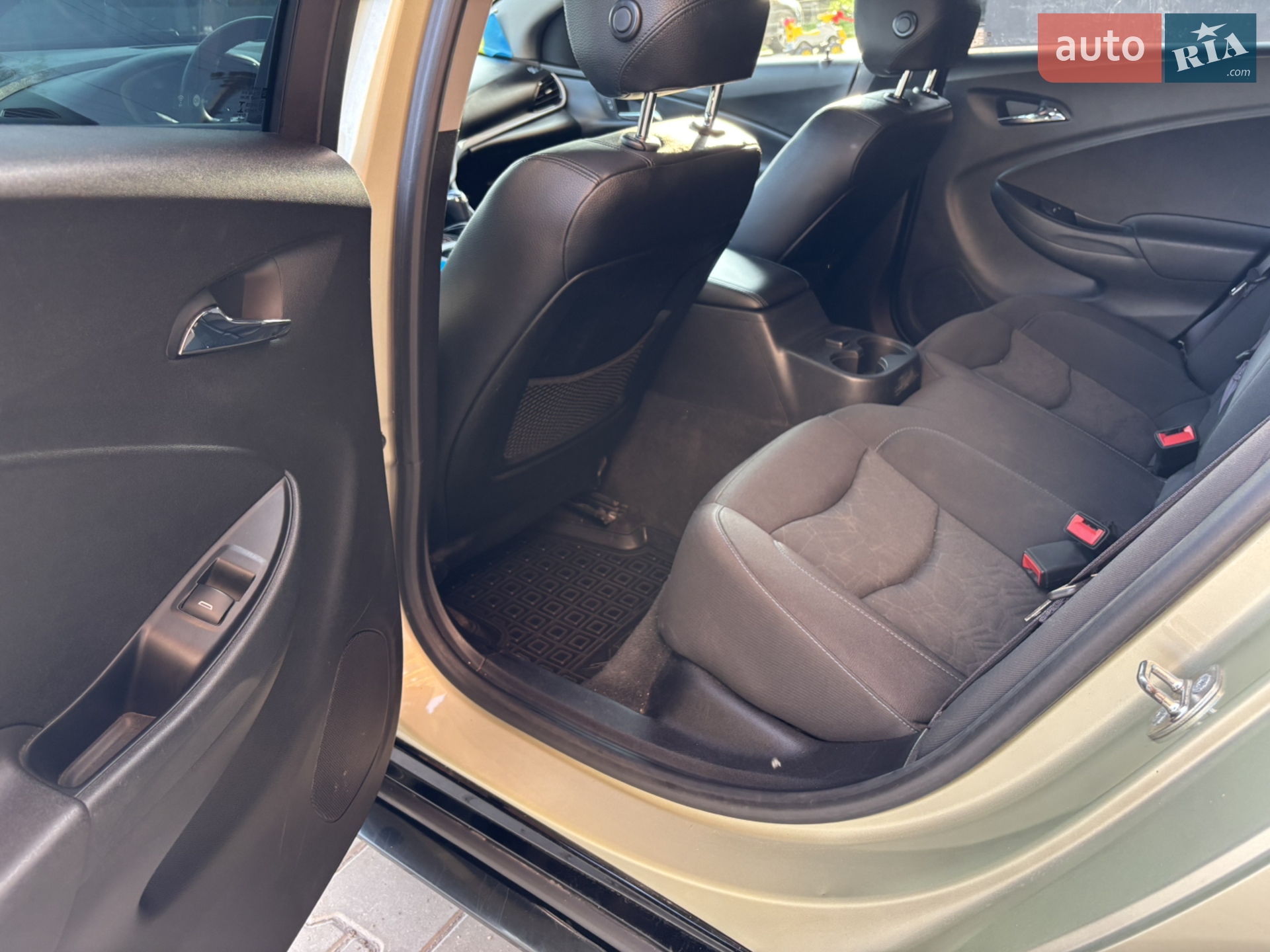 2016 Chevrolet Volt - мініатюра 32