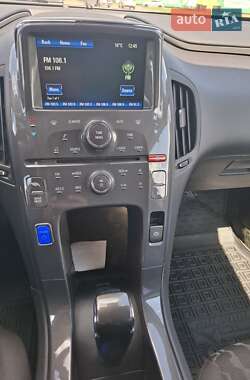 Хэтчбек Chevrolet Volt 2015 в 