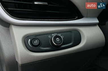 Хетчбек Chevrolet Volt 2017 в 
