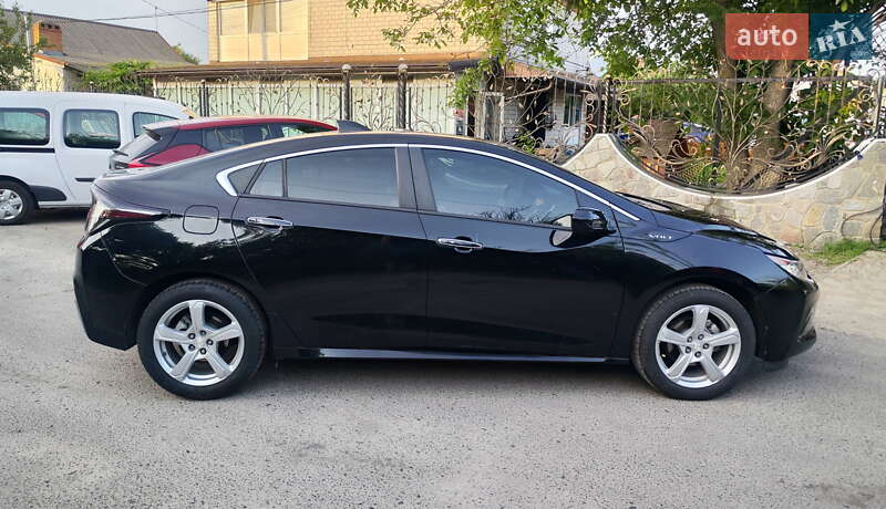 Хэтчбек Chevrolet Volt 2019 в Новых Санжарах