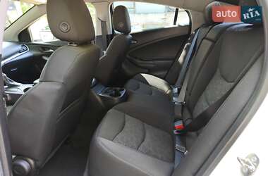 Хэтчбек Chevrolet Volt 2018 в 