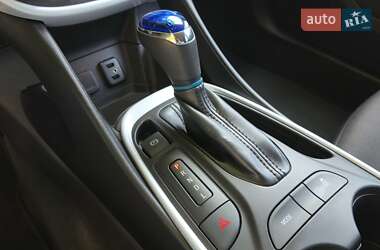 Хэтчбек Chevrolet Volt 2018 в 