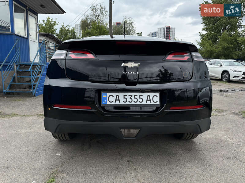 Хетчбек Chevrolet Volt 2015 в Києві