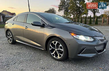 Хэтчбек Chevrolet Volt 2017 в 