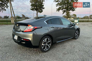 Хэтчбек Chevrolet Volt 2017 в 