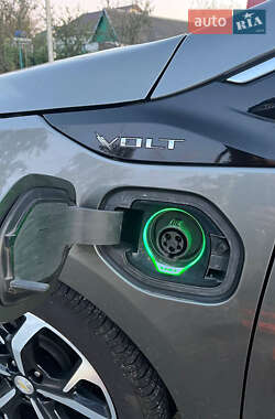 Хэтчбек Chevrolet Volt 2017 в 