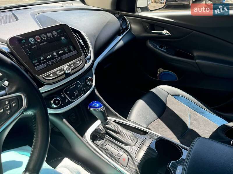 Хэтчбек Chevrolet Volt 2016 в Одессе
