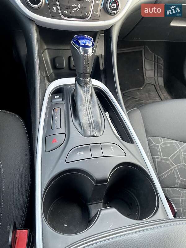 Хэтчбек Chevrolet Volt 2016 в Измаиле фото 21 Хэтчбек Chevrolet Volt 2016 в Измаиле