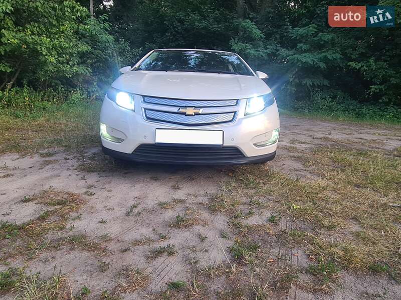 Хэтчбек Chevrolet Volt 2013 в Черкассах