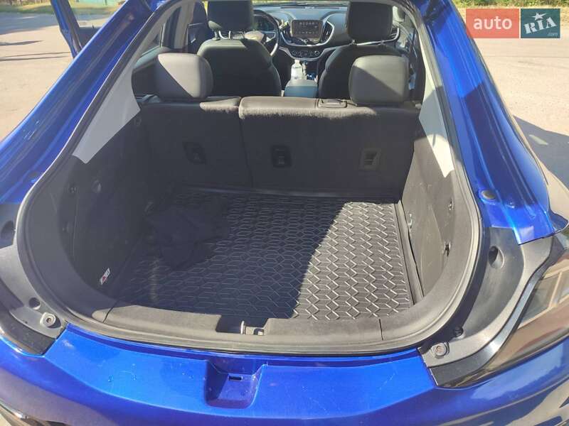 Хэтчбек Chevrolet Volt 2016 в Тернополе