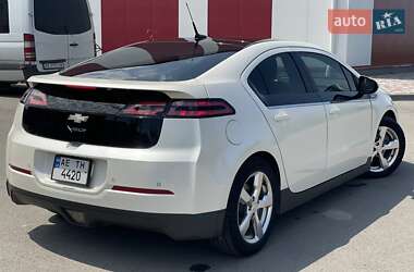 Хэтчбек Chevrolet Volt 2011 в 