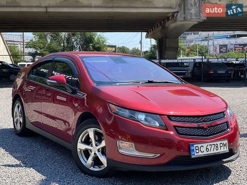 Хэтчбек Chevrolet Volt 2012 в Днепре