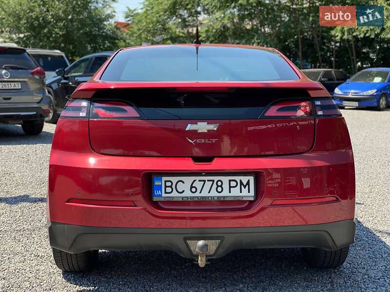 Хэтчбек Chevrolet Volt 2012 в Днепре