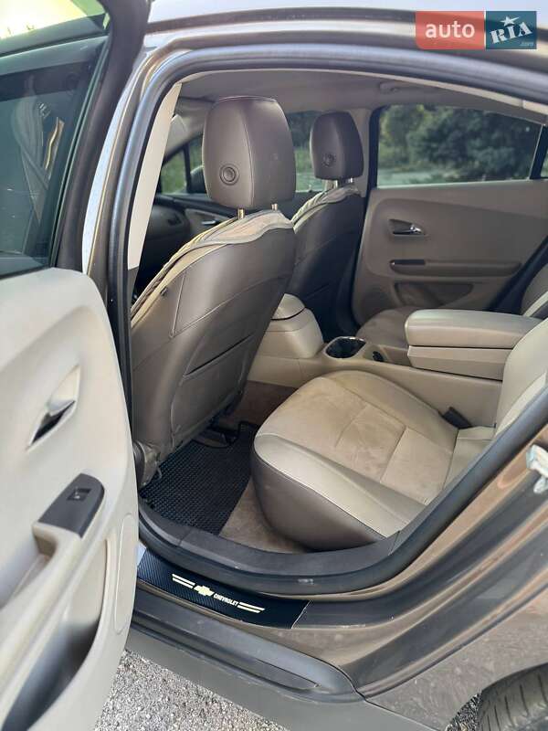 Хэтчбек Chevrolet Volt 2014 в Харькове