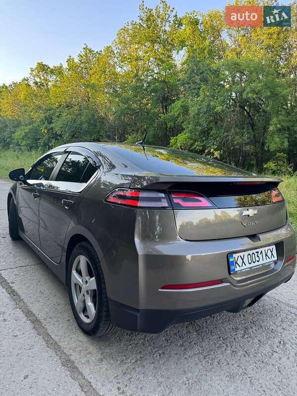 Хэтчбек Chevrolet Volt 2014 в Харькове