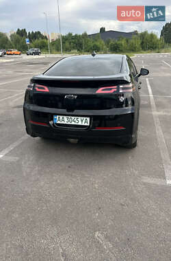 Хэтчбек Chevrolet Volt 2012 в 