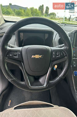 Хэтчбек Chevrolet Volt 2012 в 