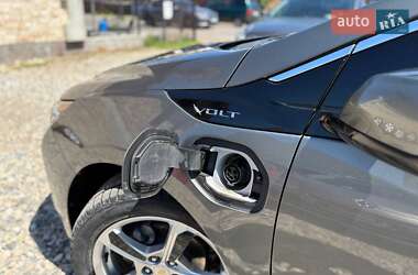 Хэтчбек Chevrolet Volt 2017 в 