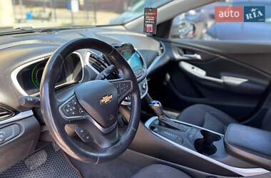 Хэтчбек Chevrolet Volt 2017 в 