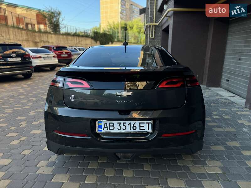 Хэтчбек Chevrolet Volt 2015 в Виннице
