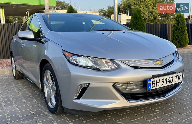 Хэтчбек Chevrolet Volt 2015 в Одессе